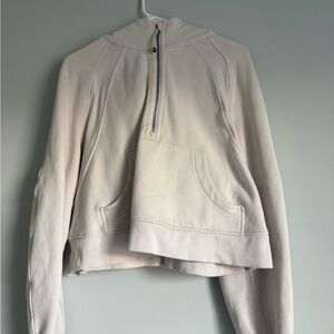 Lululemon scuba cream